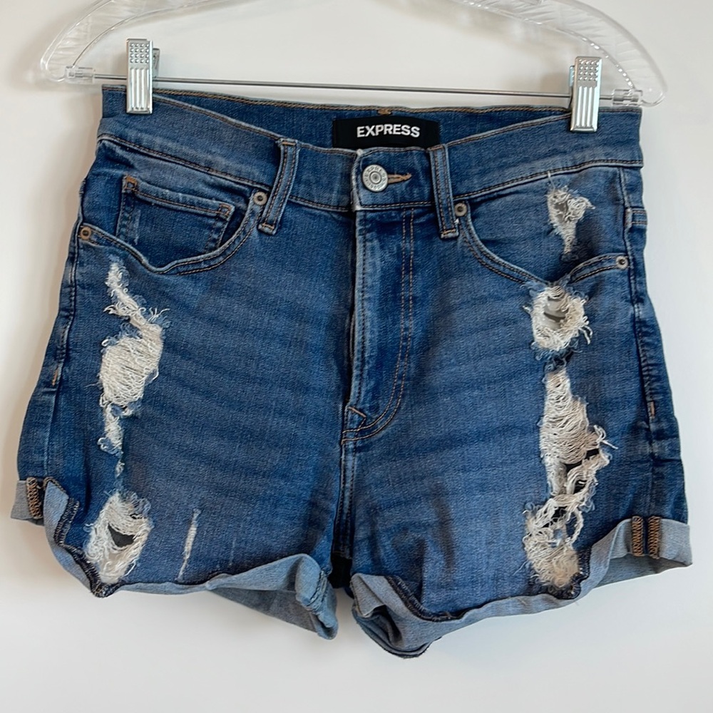 Super high waisted jean shorts